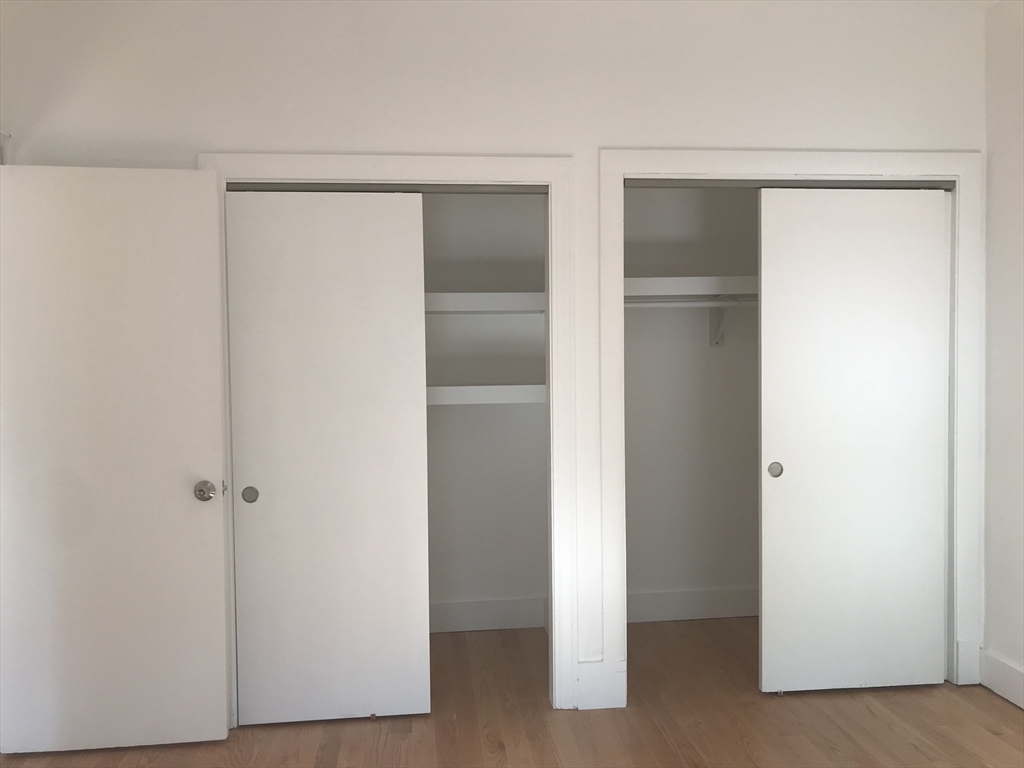 41 Strathmore Rd, Brighton