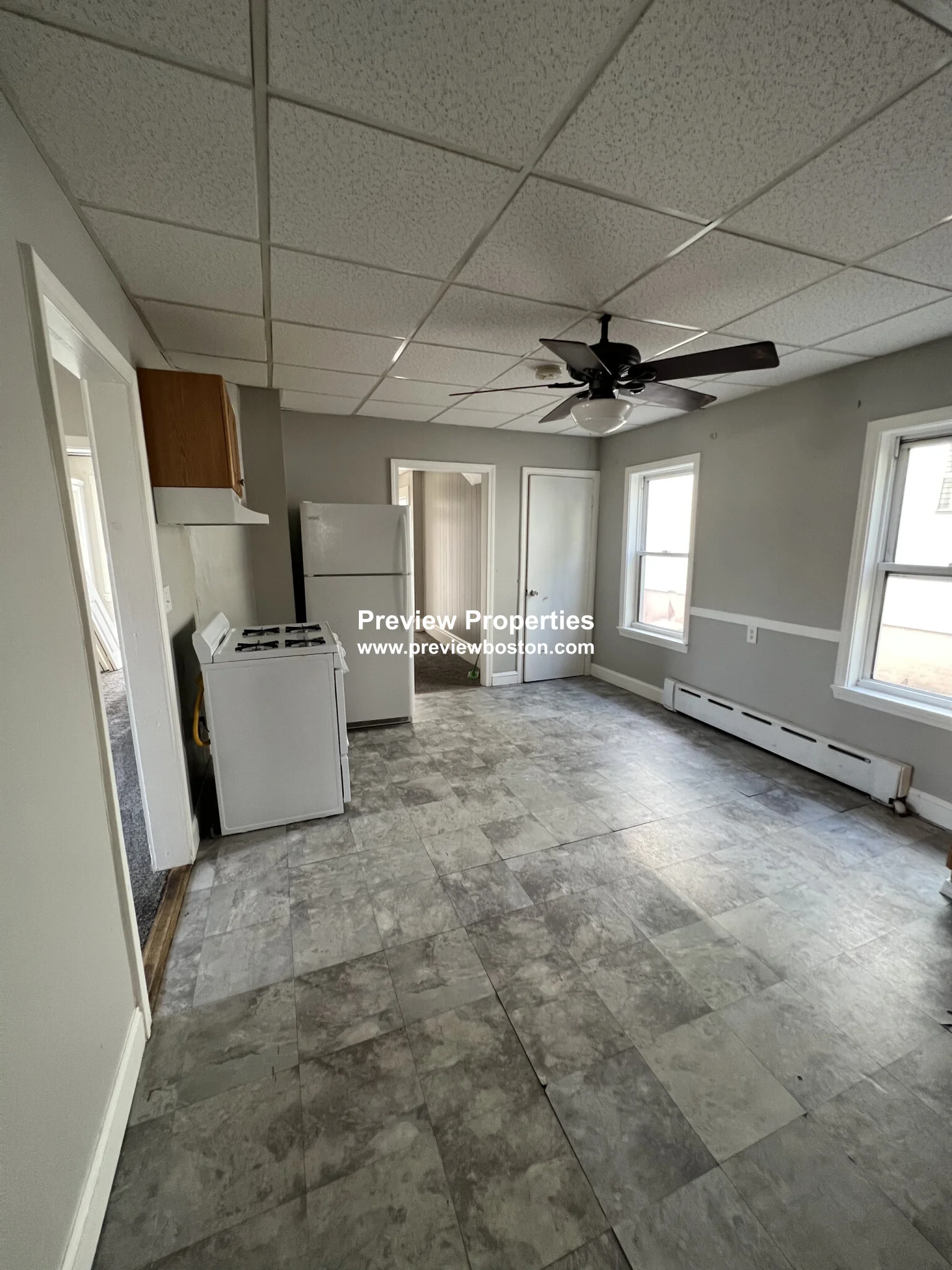 696 Broadway, Everett