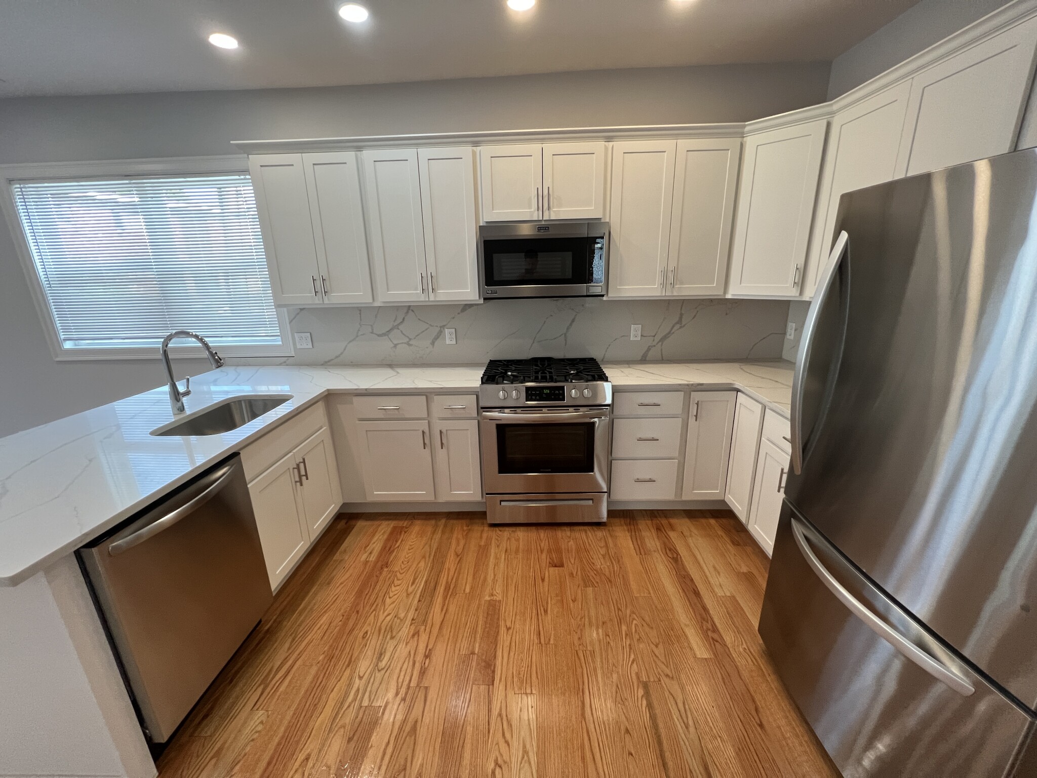 126 Cross St, East Somerville