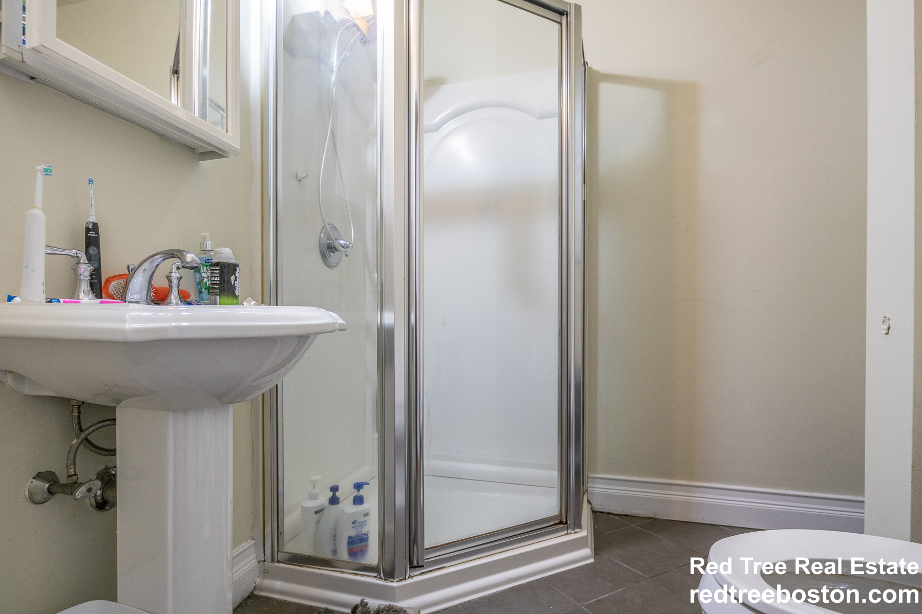 75 Alleghany St, Mission Hill