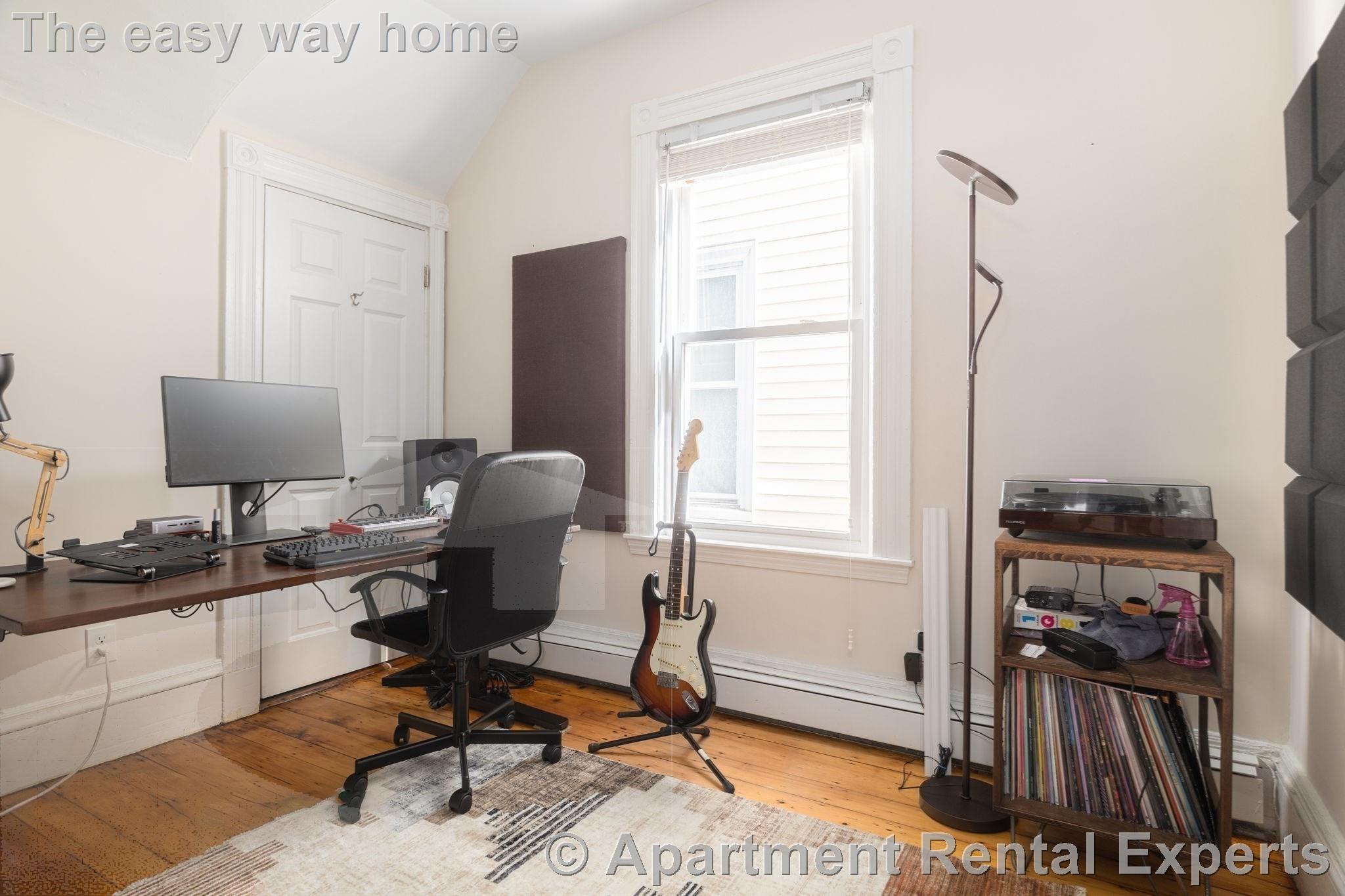 368 Washington St, Central Square