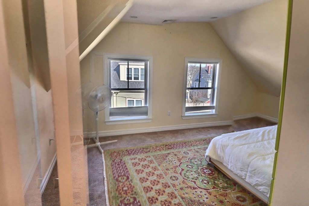 272 Lamartine St, Jamaica Plain