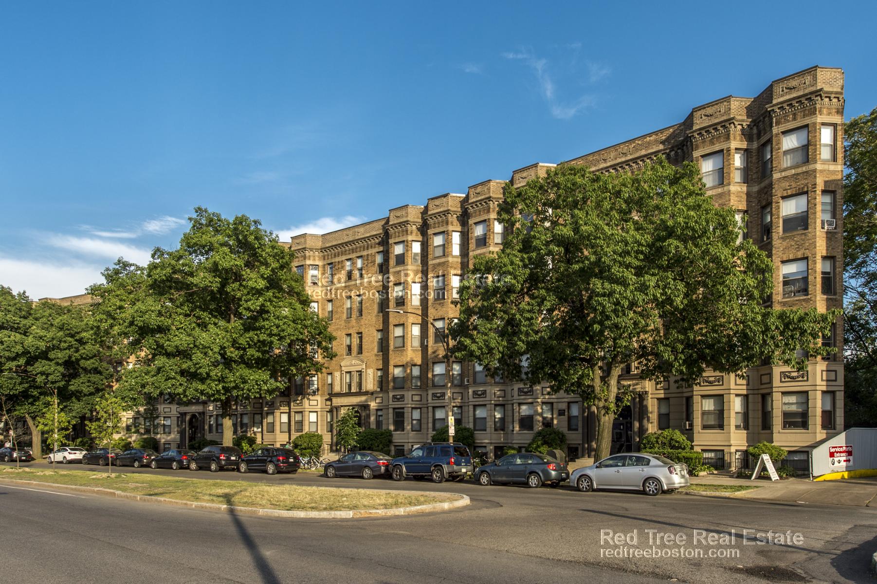 1156 Commonwealth Ave, Allston