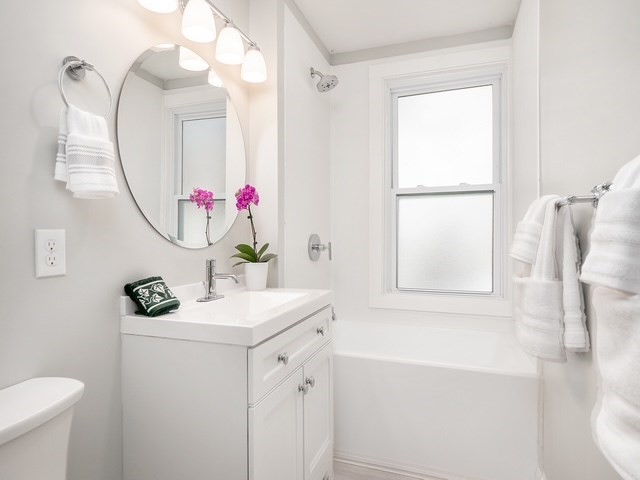 95 Green Hill Pkwy, Worcester