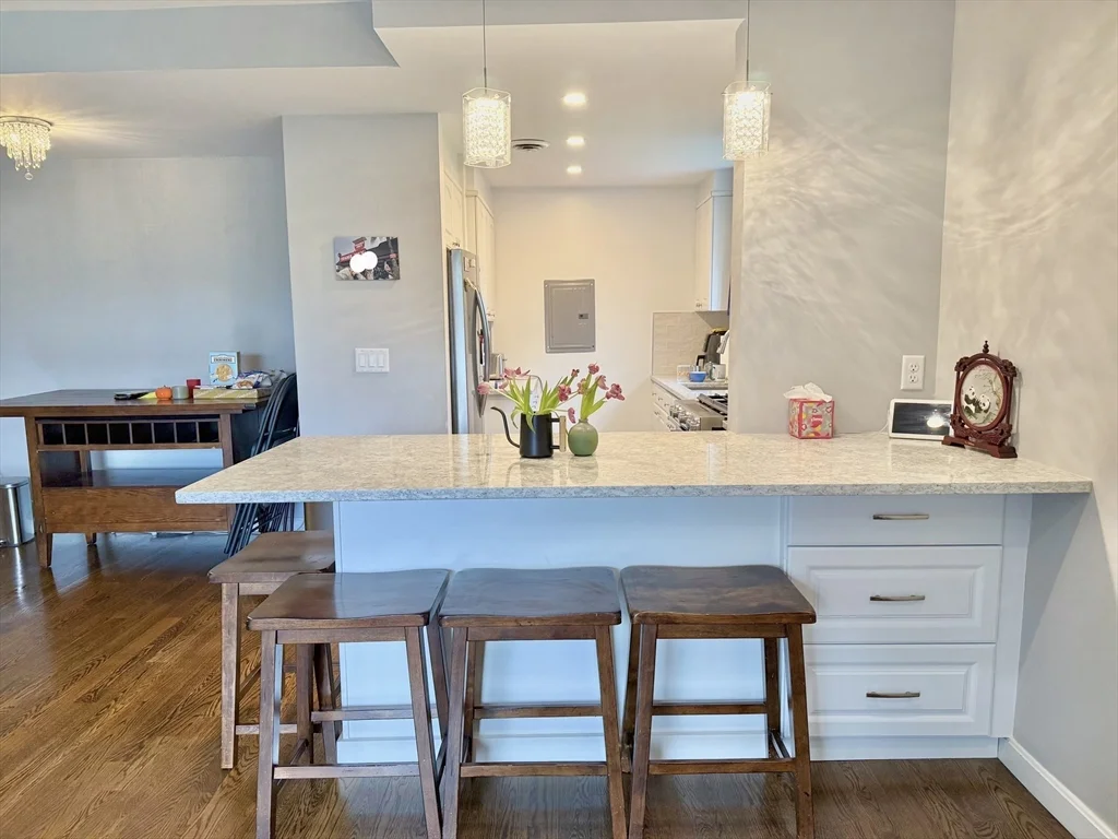 20 Stearns, Coolidge Corner