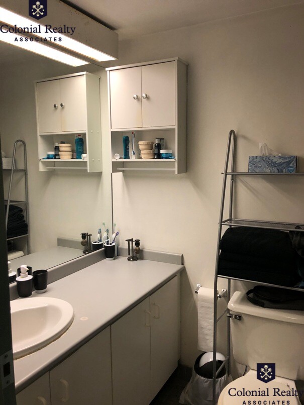 61 Brookline Ave, Fenway