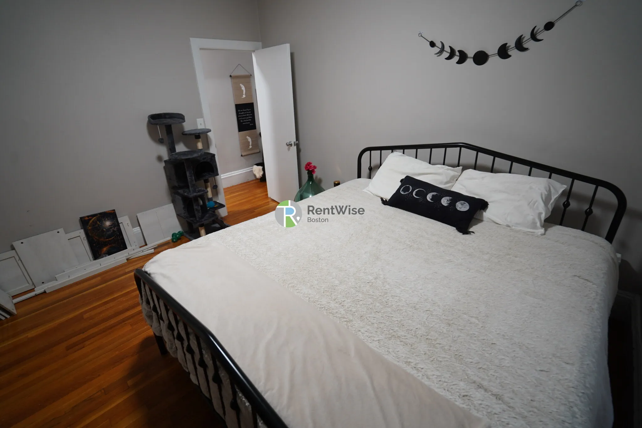 1455 Beacon St, Griggs Park