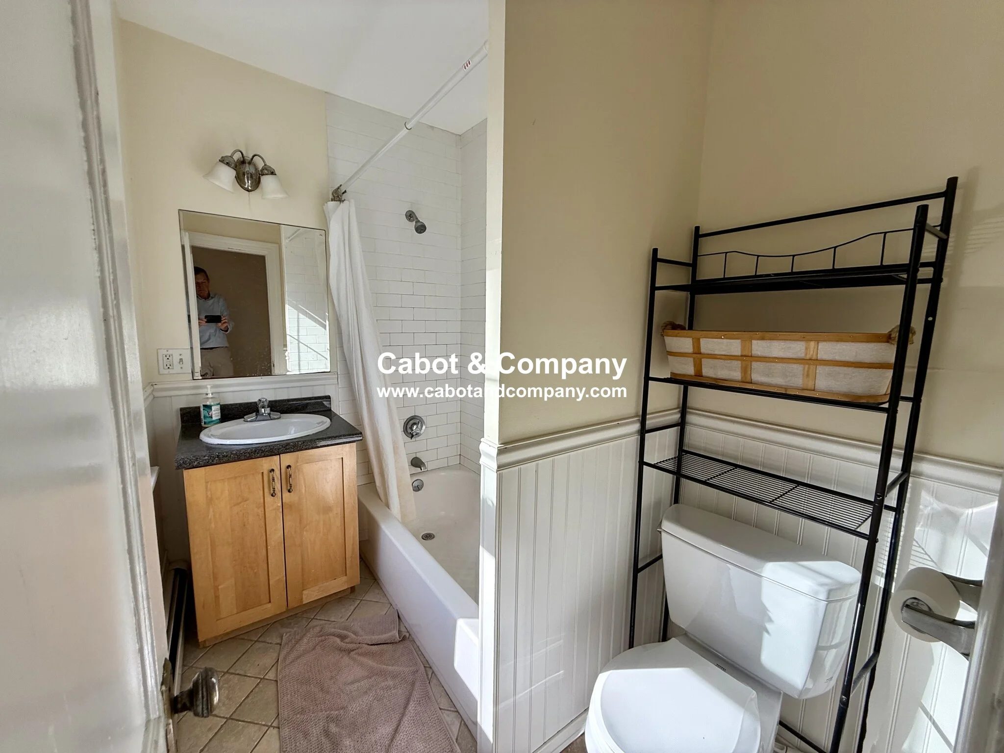 18 Roberts St, Brookline