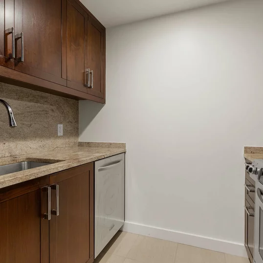 135 Clarendon St, Back Bay