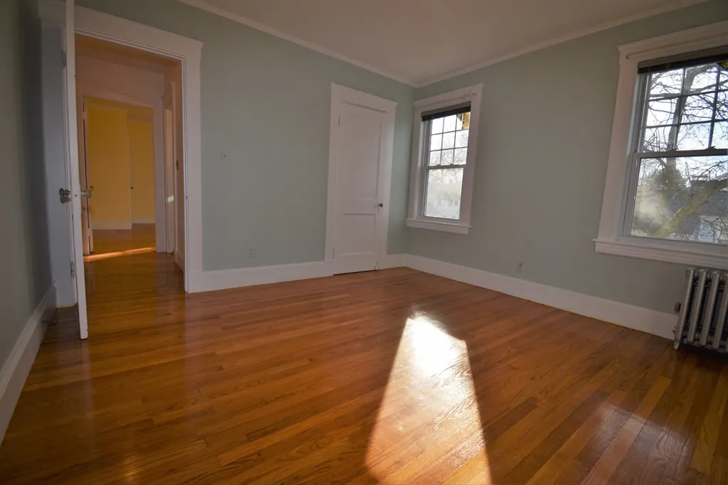 39 South Normandy Ave, Cambridge Highlands