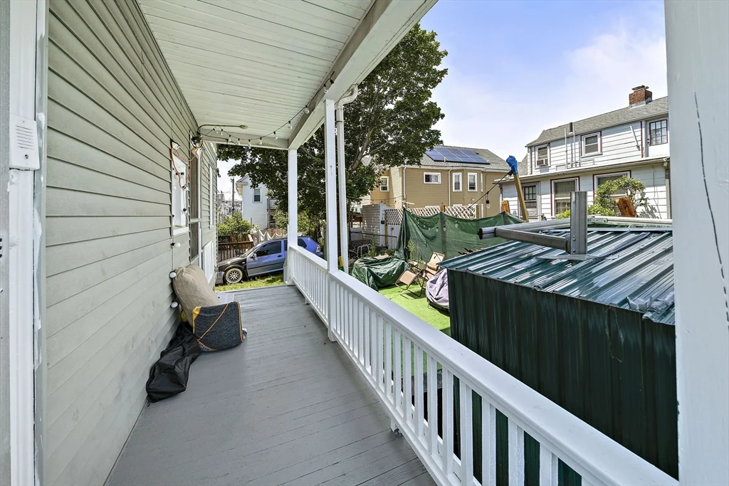 14 Stuart St, Everett