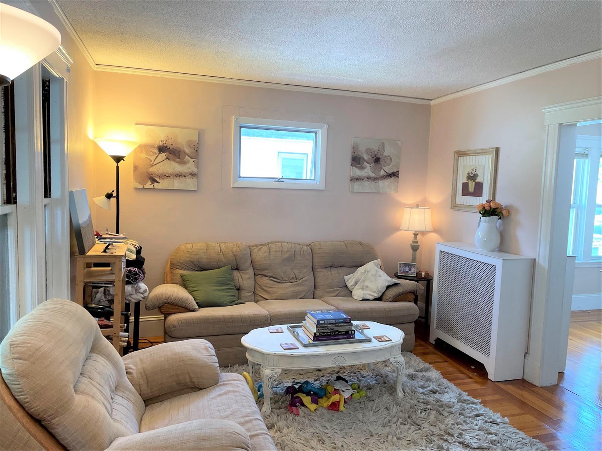 16 Hamilton St, West Somerville