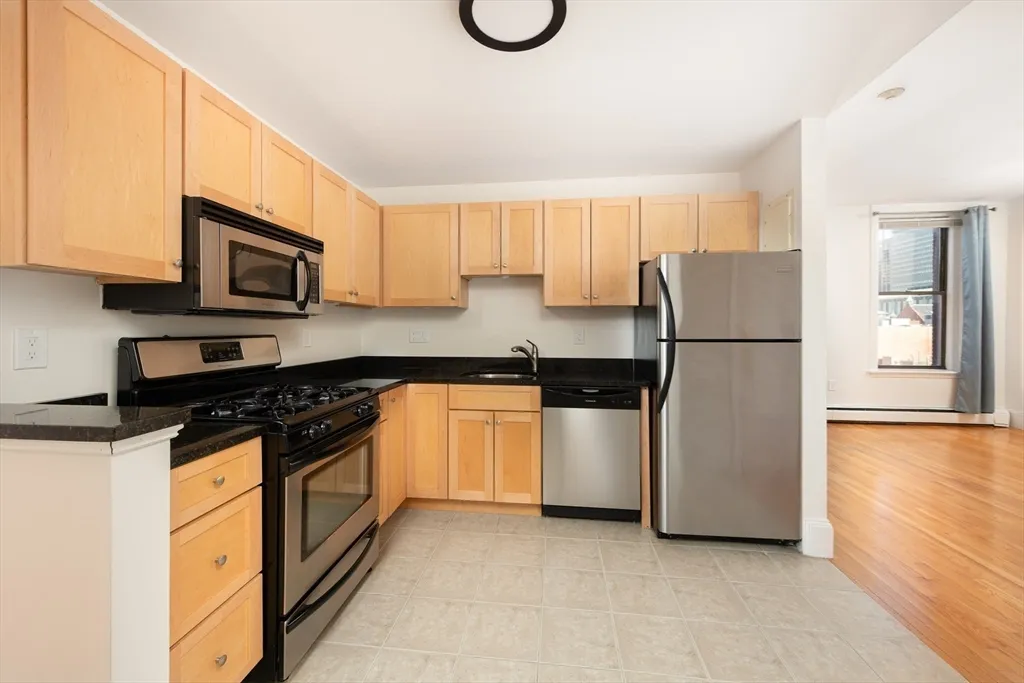 362 Commonwealth Ave, Back Bay