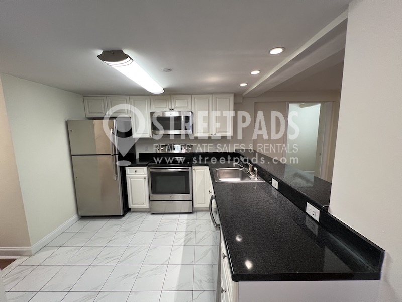 55 Langdon St, Neighborhood Nine