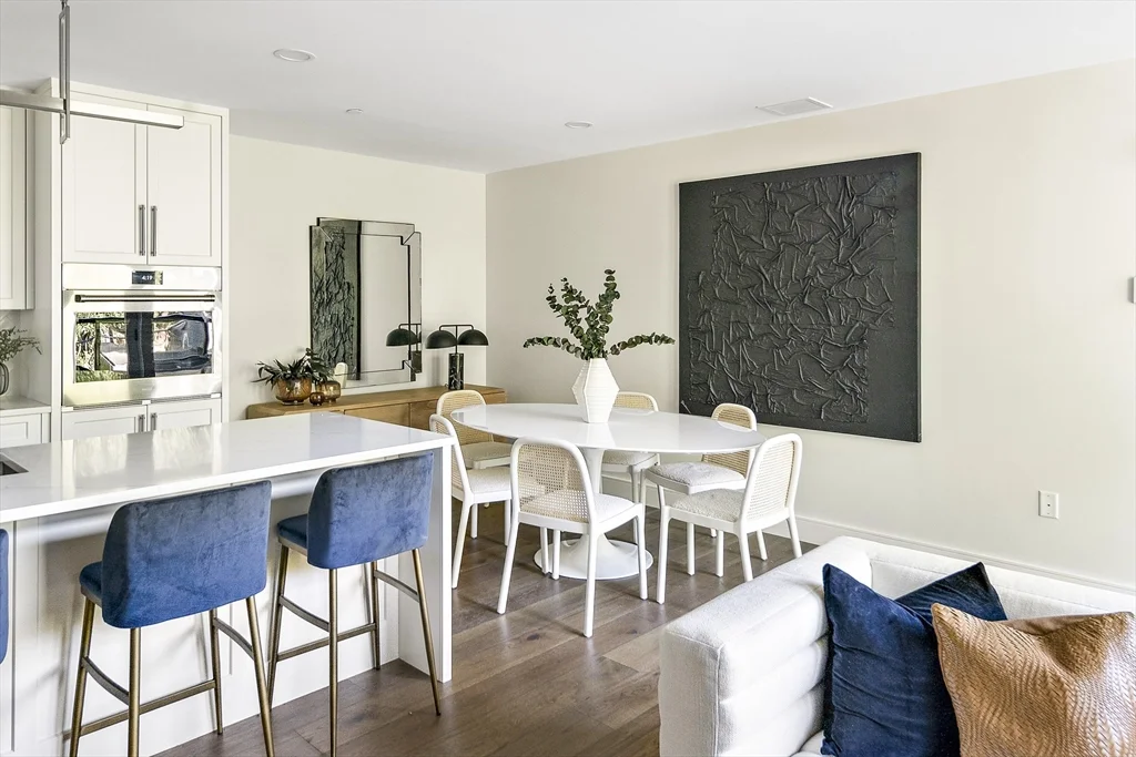 20 Kinmonth Rd, Waban