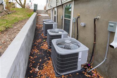 476 Fulton St, Medford