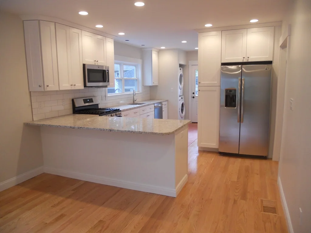 160 Weston St, Waltham