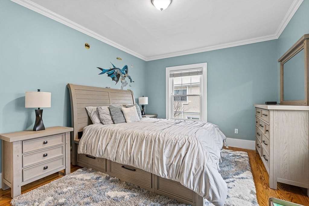 34 Glen Rd, Winchester