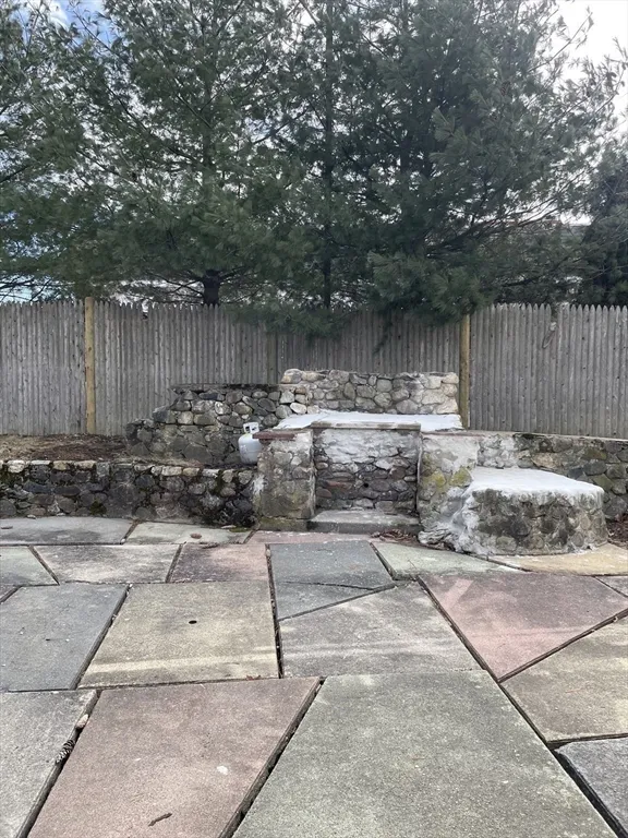 361 Mishawum Rd, Woburn