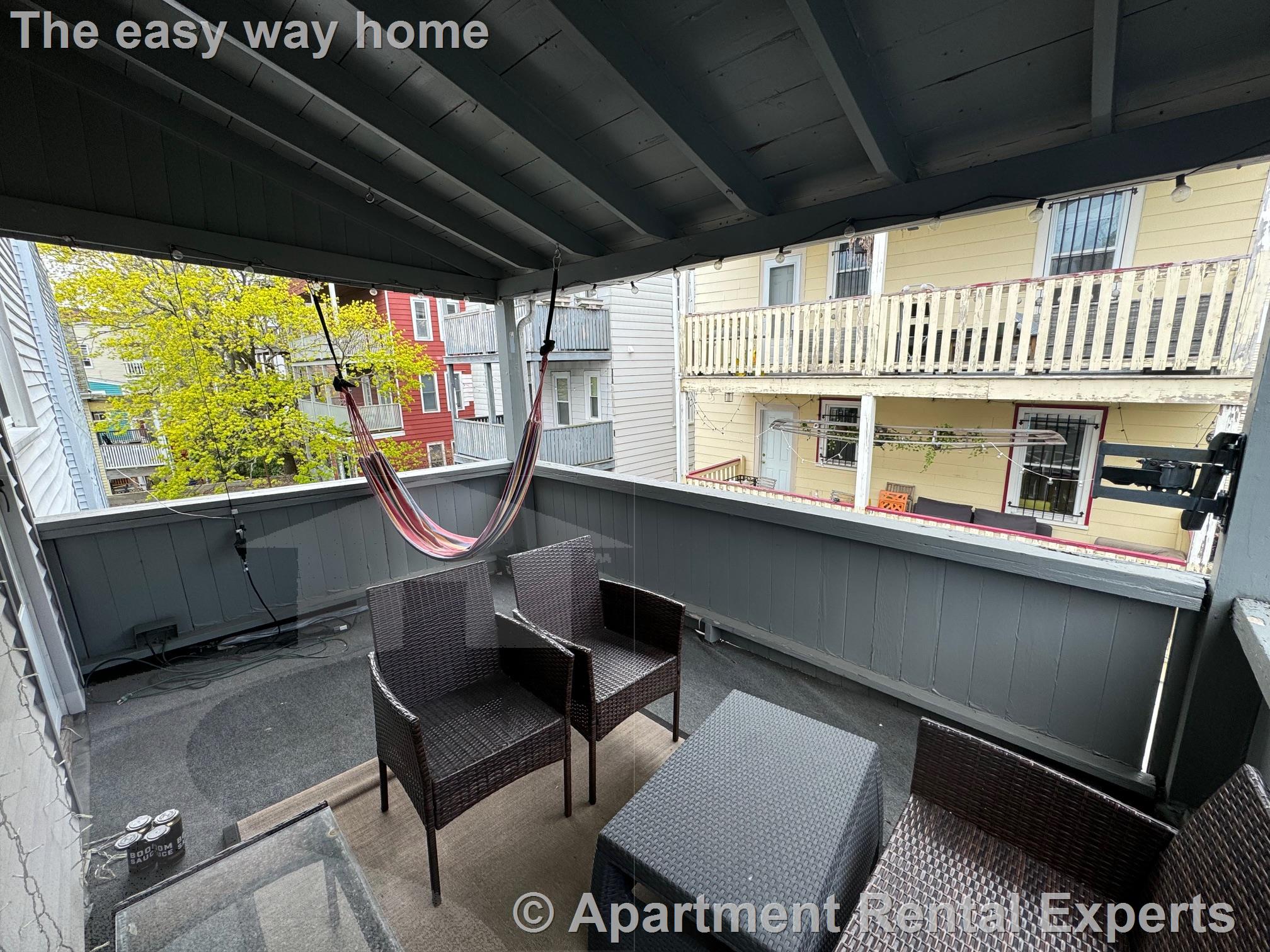 33-35 Magnus Ave, Ward Two