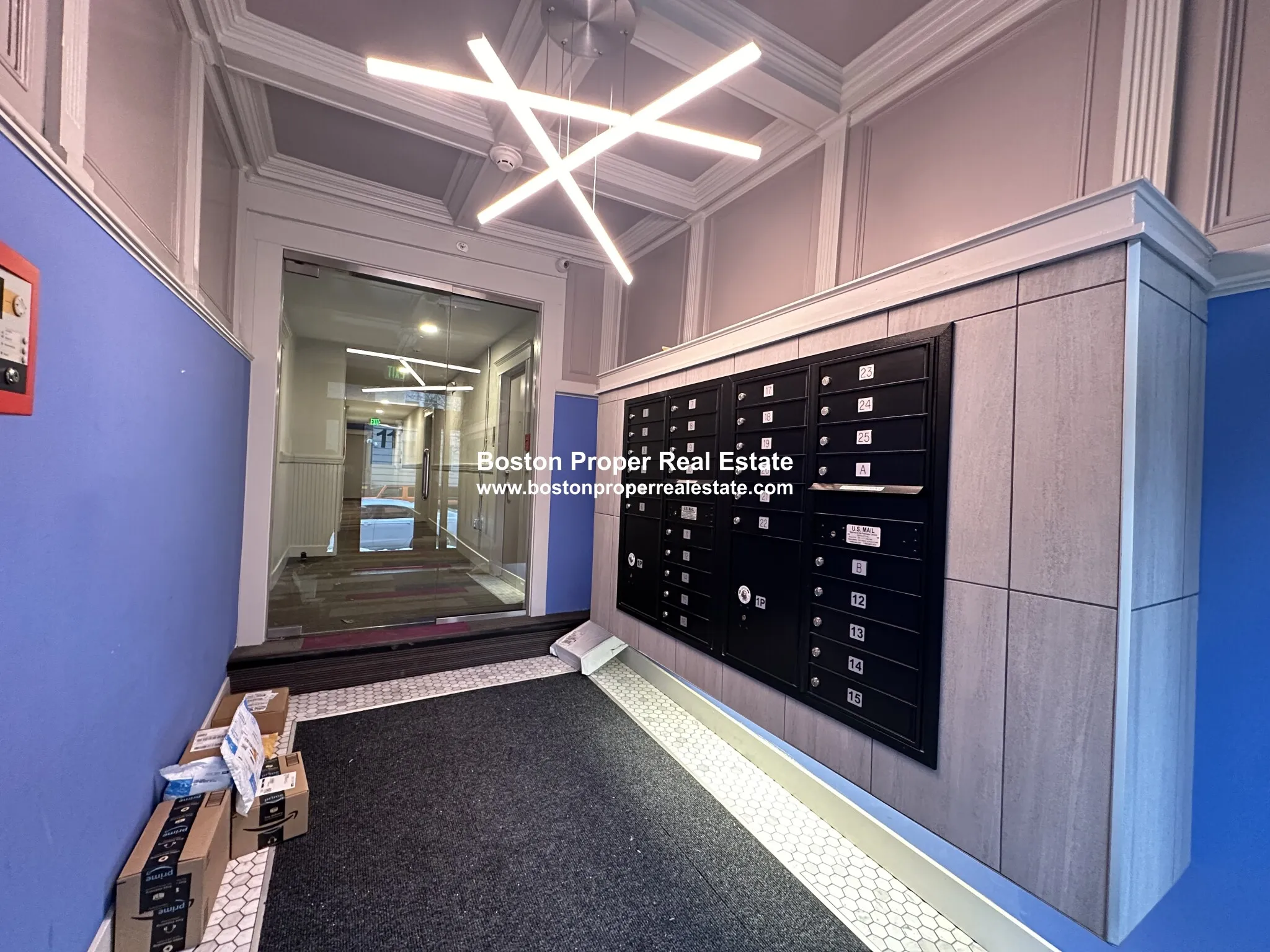 11 Peterborough St, Fenway