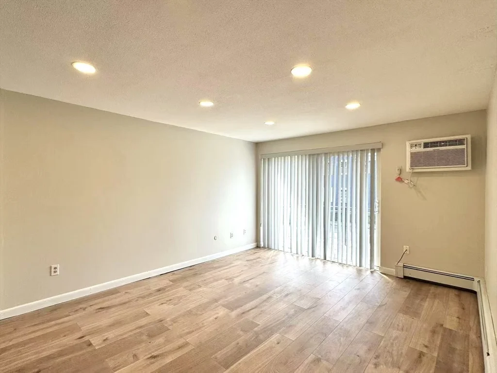 37 South St, Medford