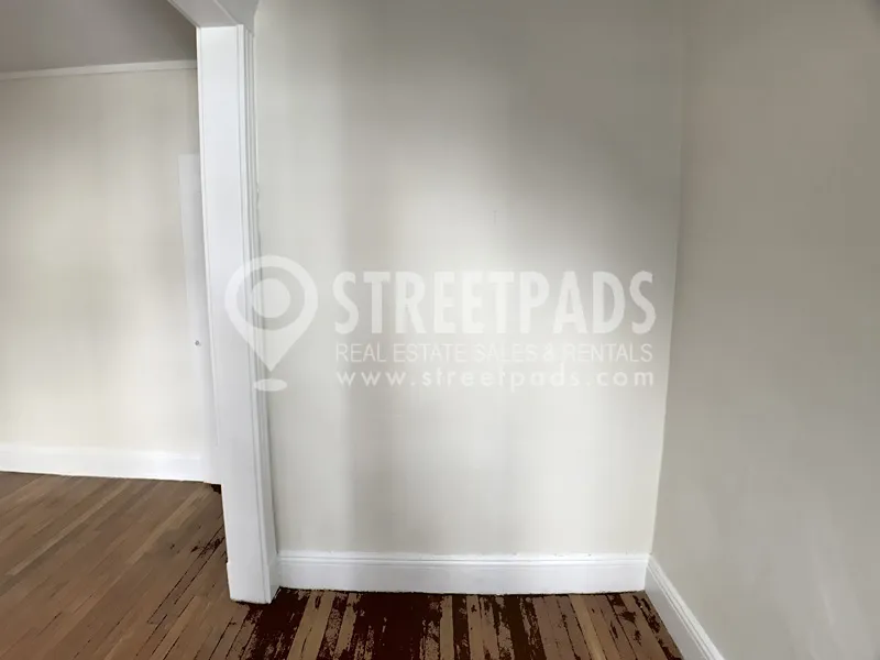 1197 Boylston St, Fenway