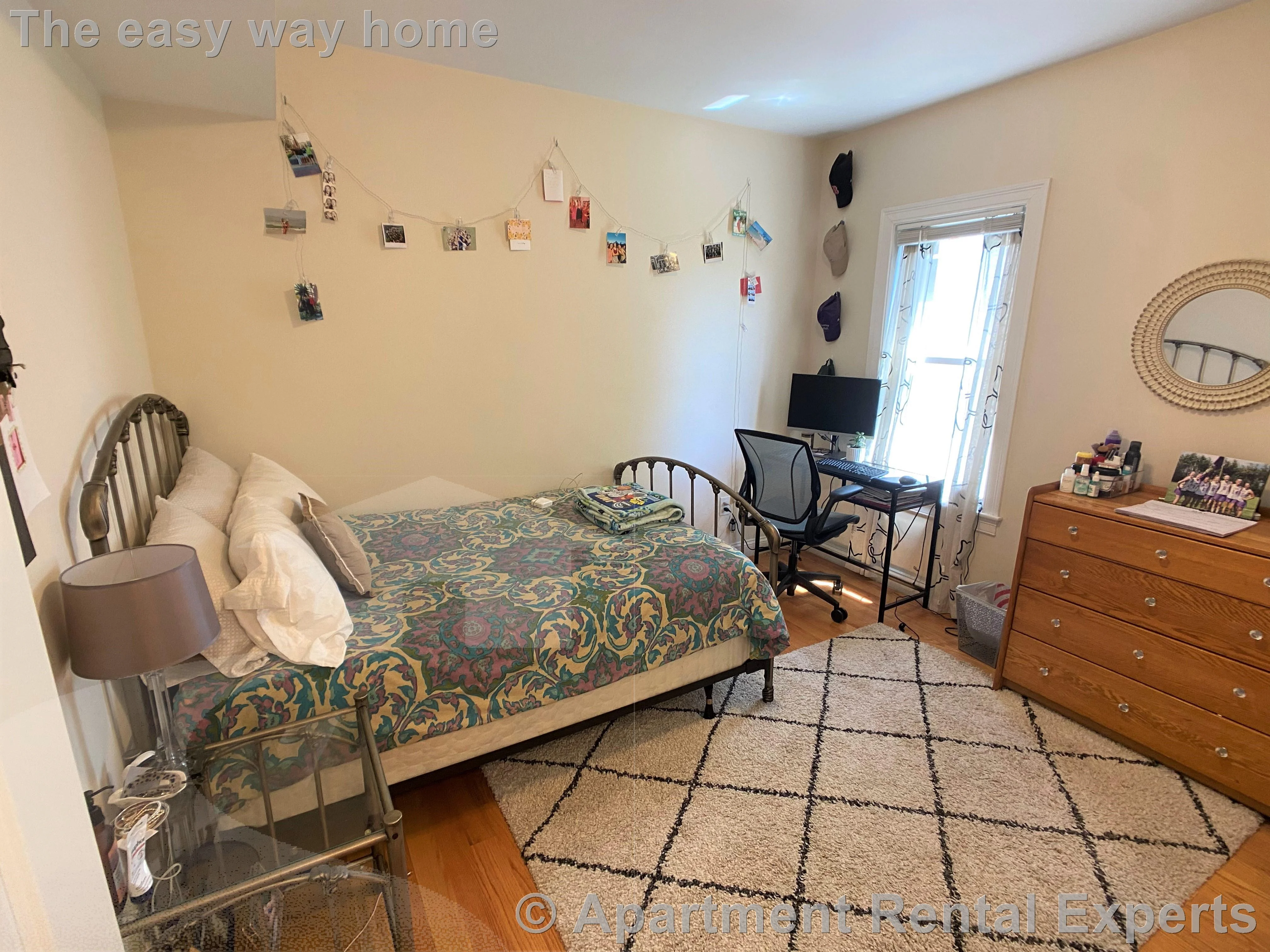 537 Main St, Magoun Square