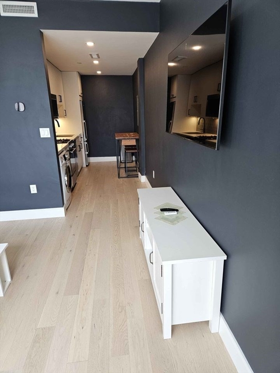 71 Border St, East Boston