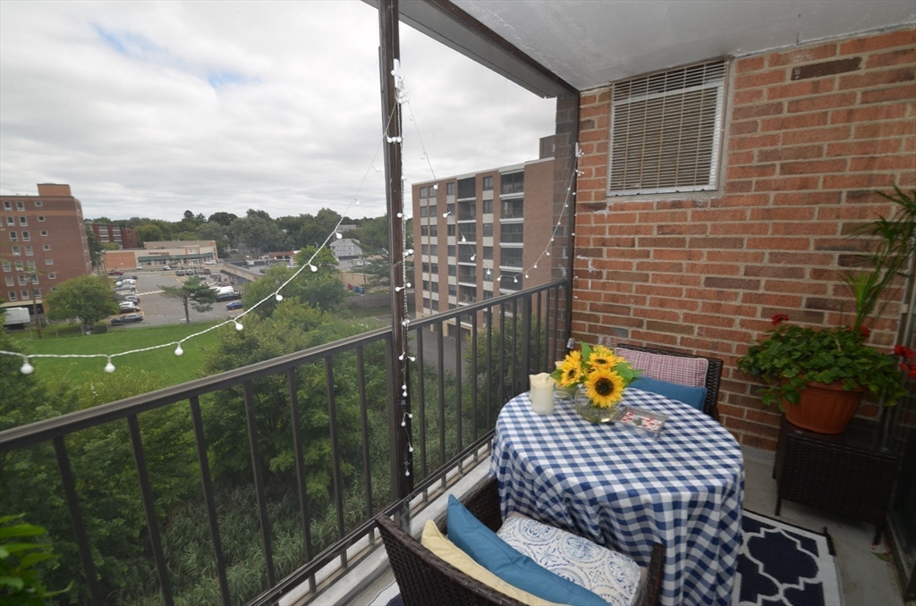 51 Melrose St, Melrose