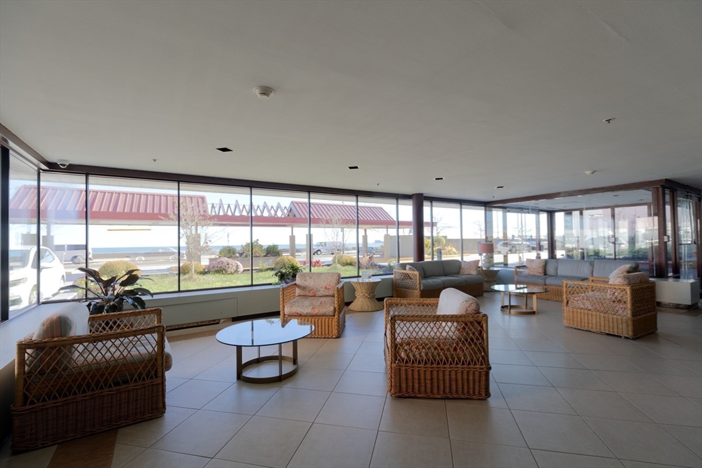 350 Revere Beach Blvd, Revere