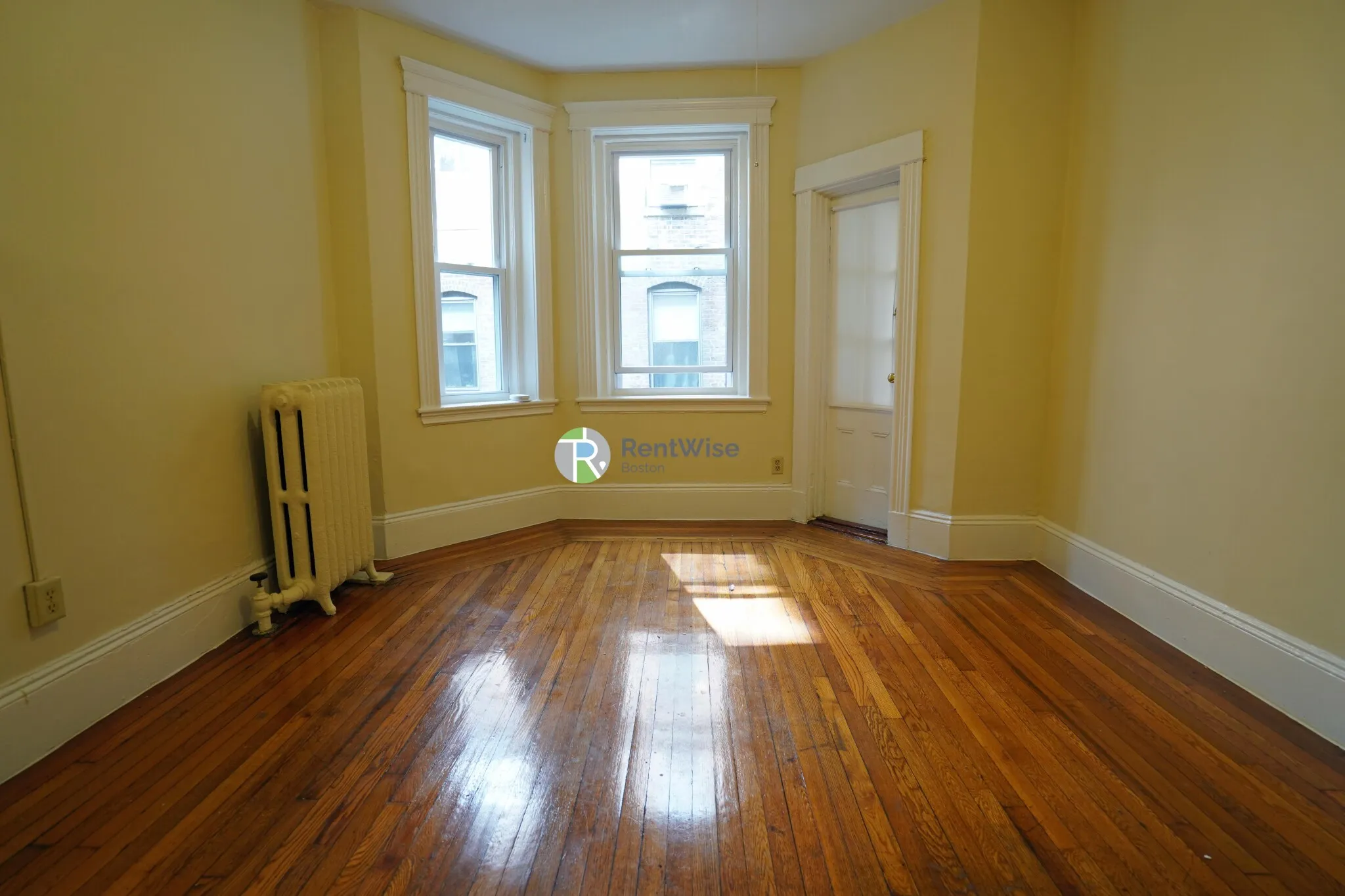 11 Royce Rd, Brighton