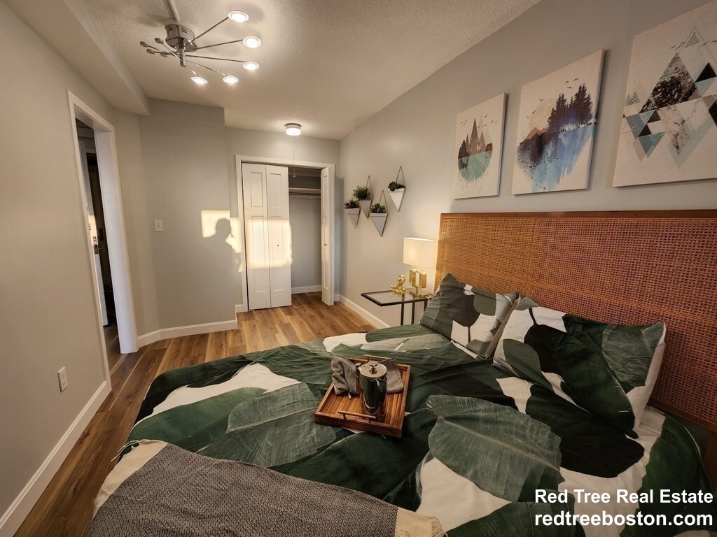 151 Tremont St, Midtown