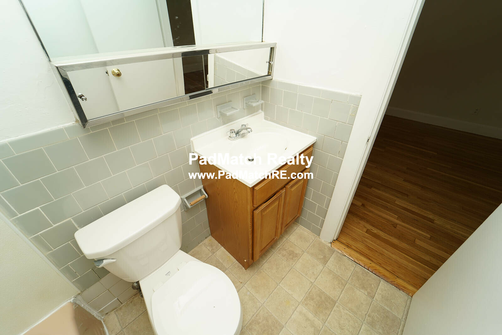 33 Lancaster Ter, Corey Hill