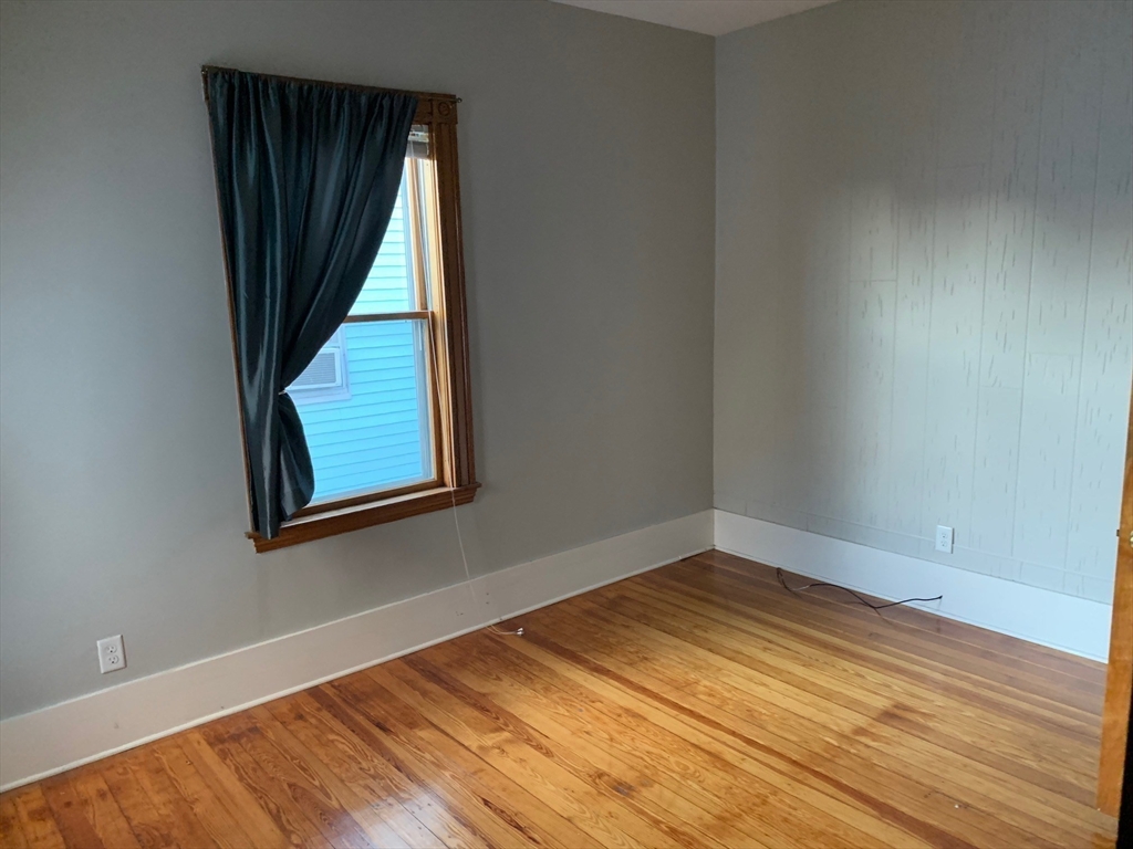 35 Joseph St, Medford