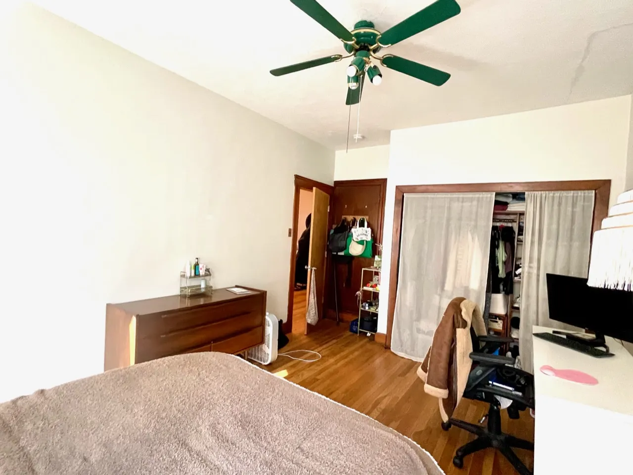 443 Hanover St, North End