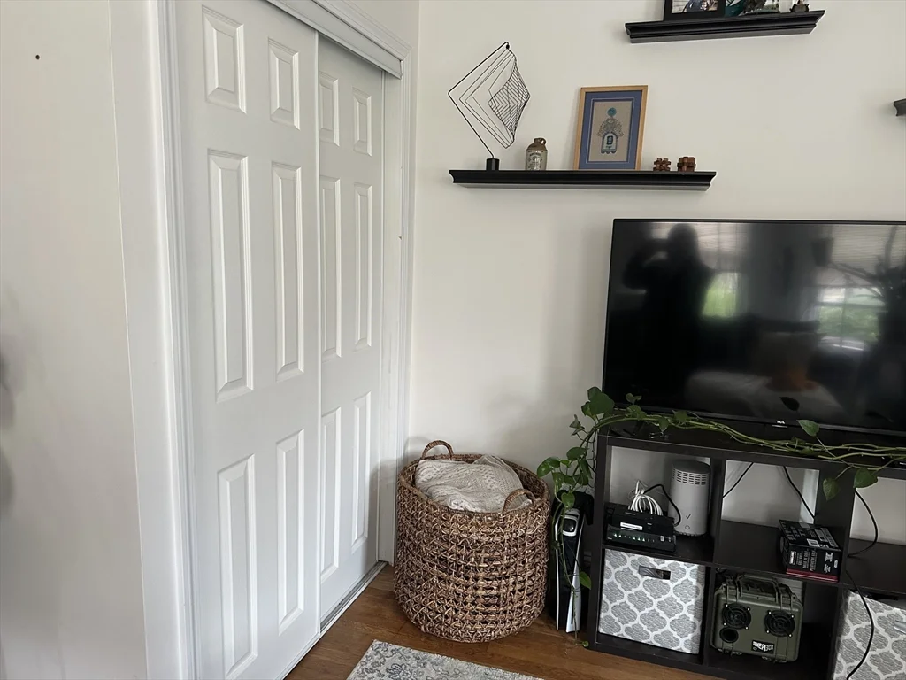 26 Emerson St, Medford