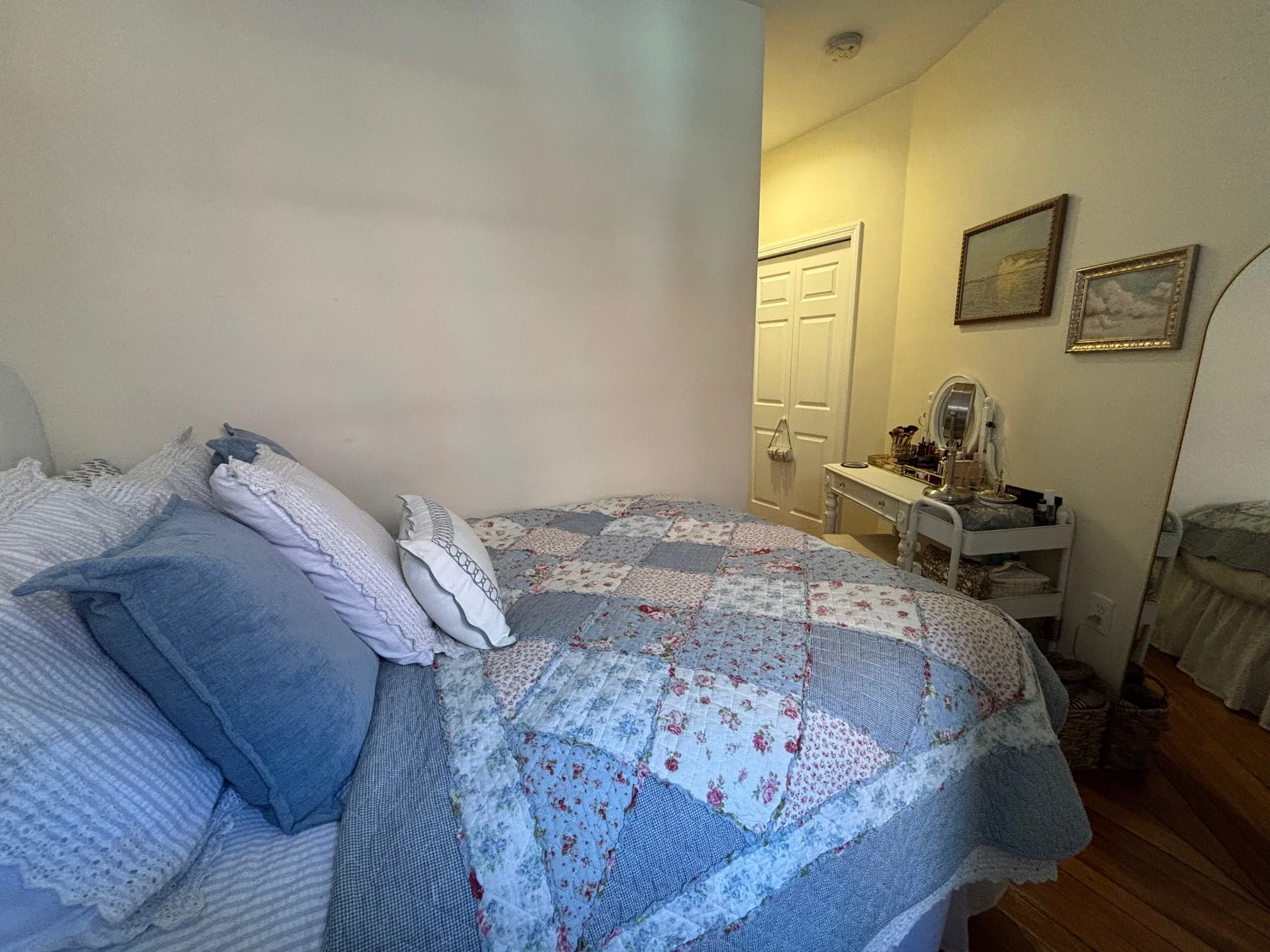 9 Grove St, Beacon Hill