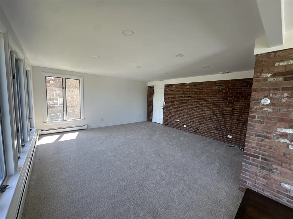 446 Dudley Rd, Newton Center