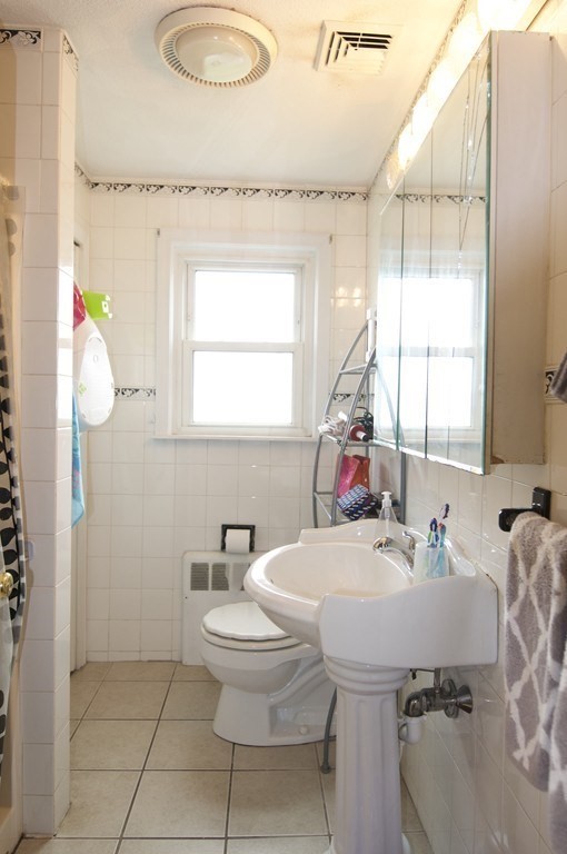 137 Patriot Pkwy, Revere