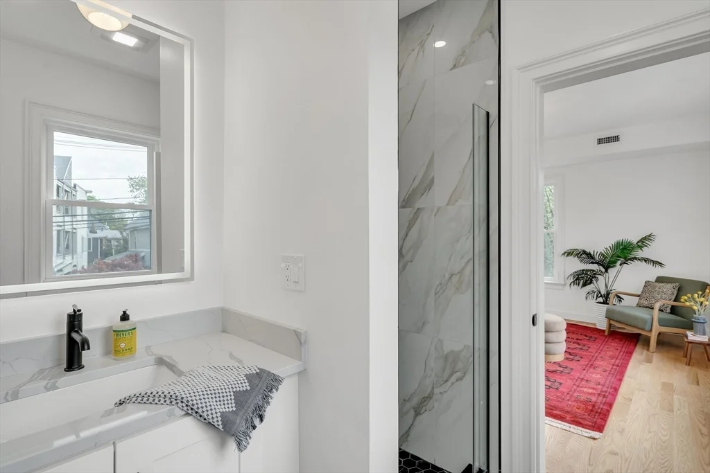 54 Park St, Ward Two