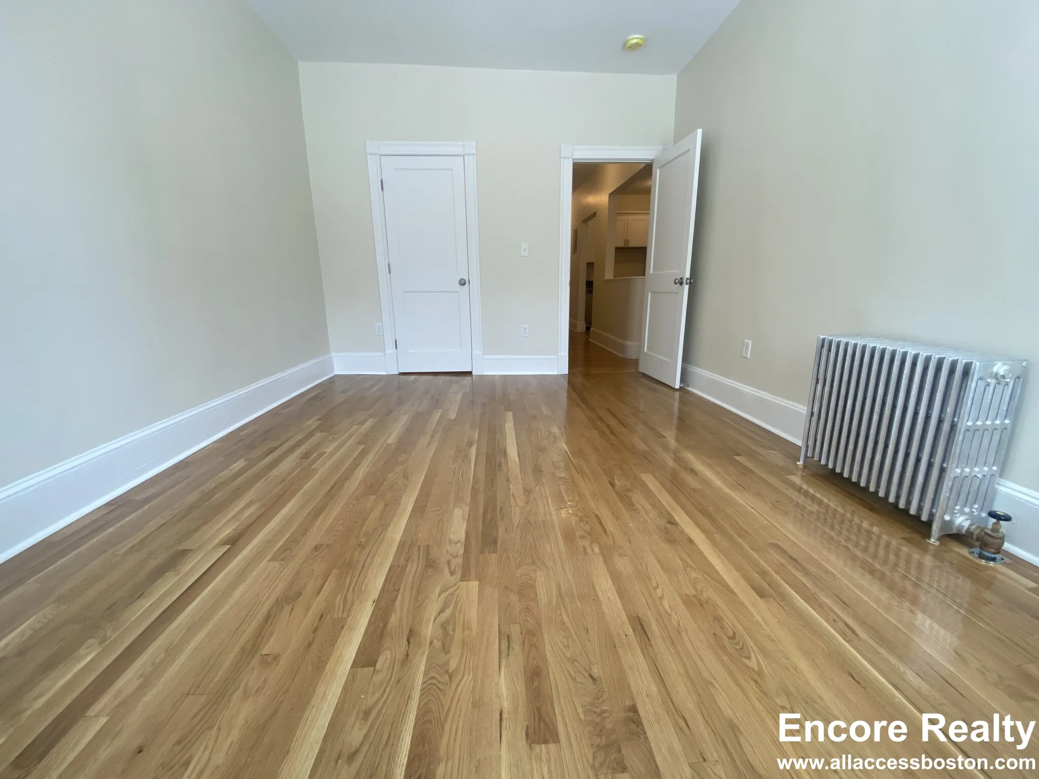 1595 Beacon St, Brookline