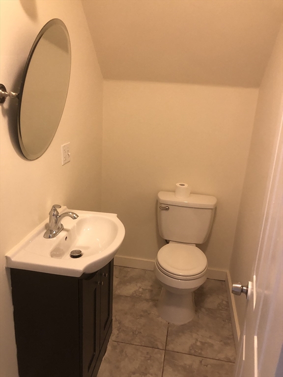 66 Pacific St, Fitchburg