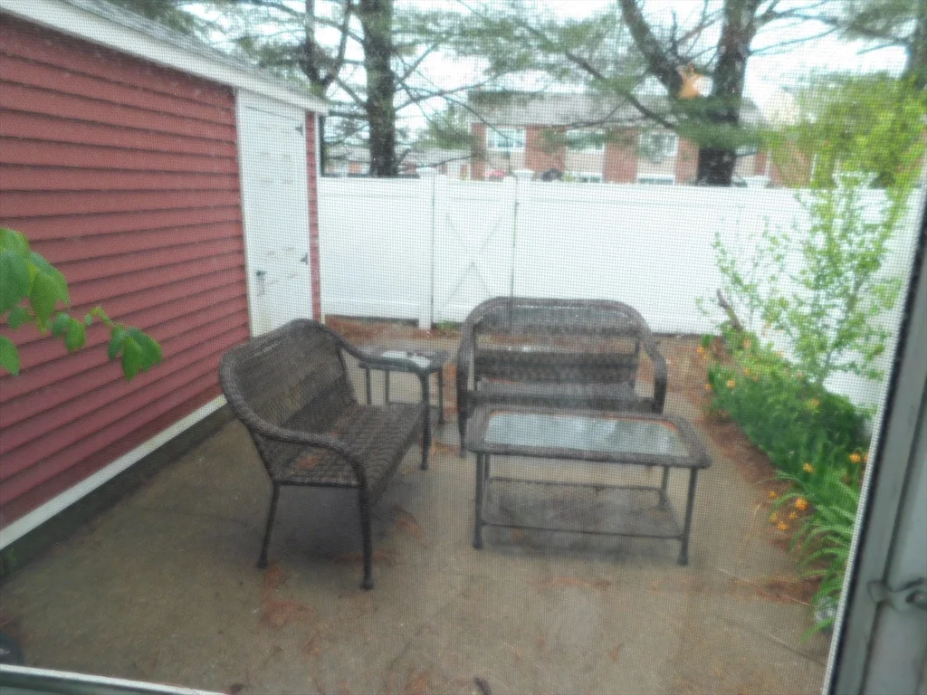 41 Foundry St, Easton