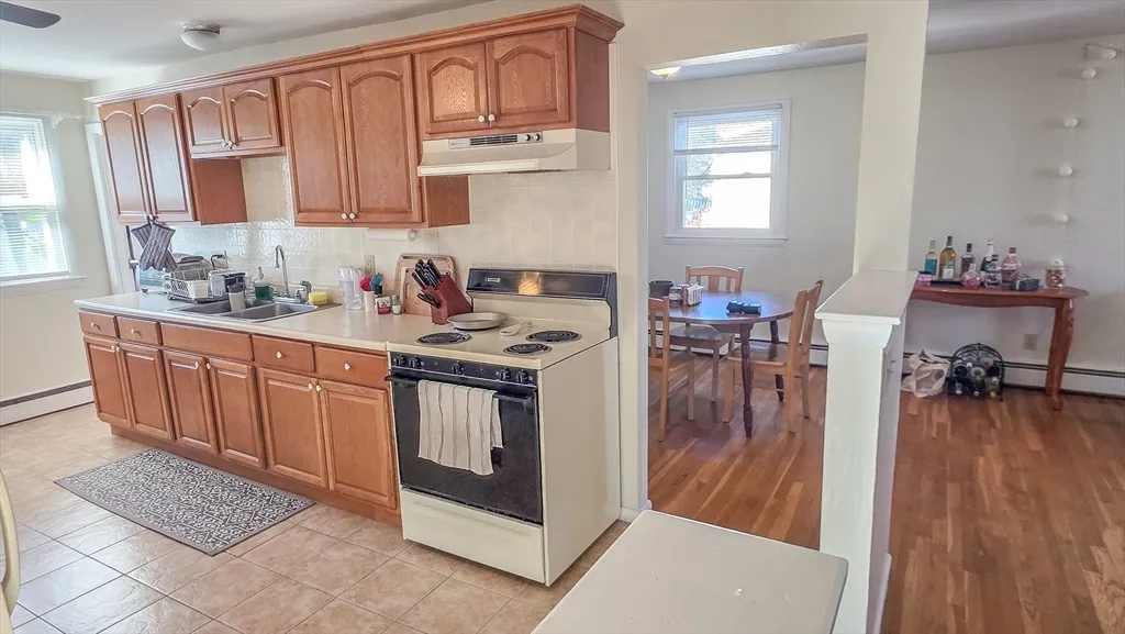 55 Wedgewood Rd, Tatnuck