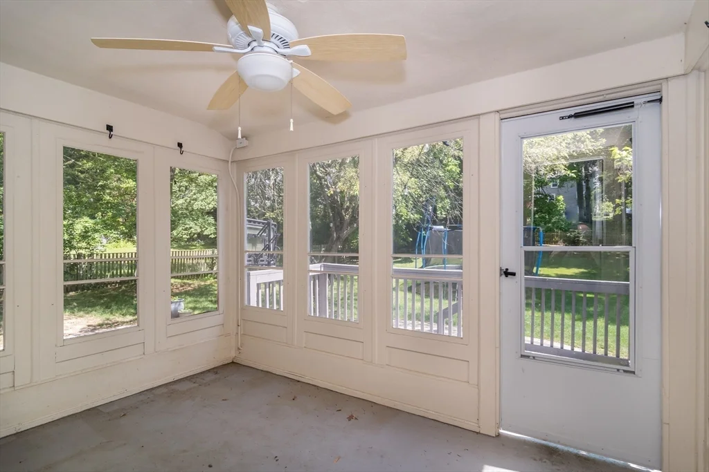 15 Charles St, Natick