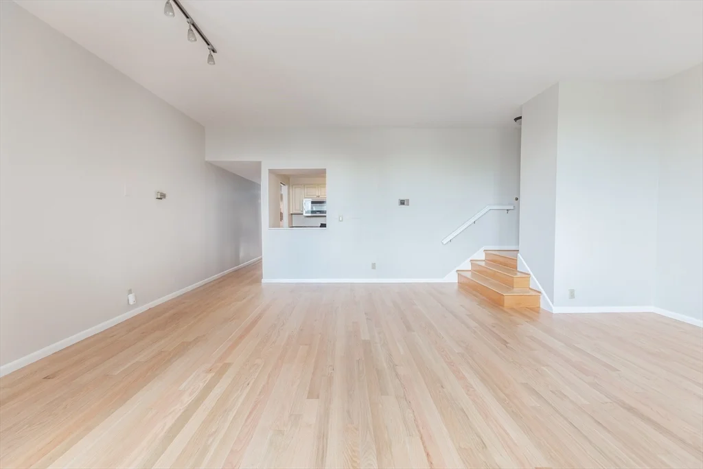 492 Beacon St, Back Bay