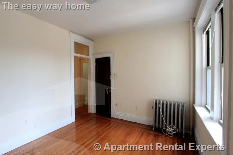 31 Park Dr, Fenway