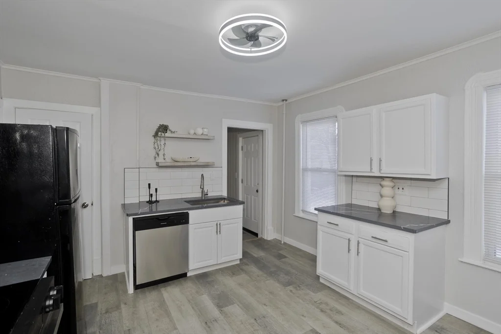 68-70 Ottawa St, Agawam