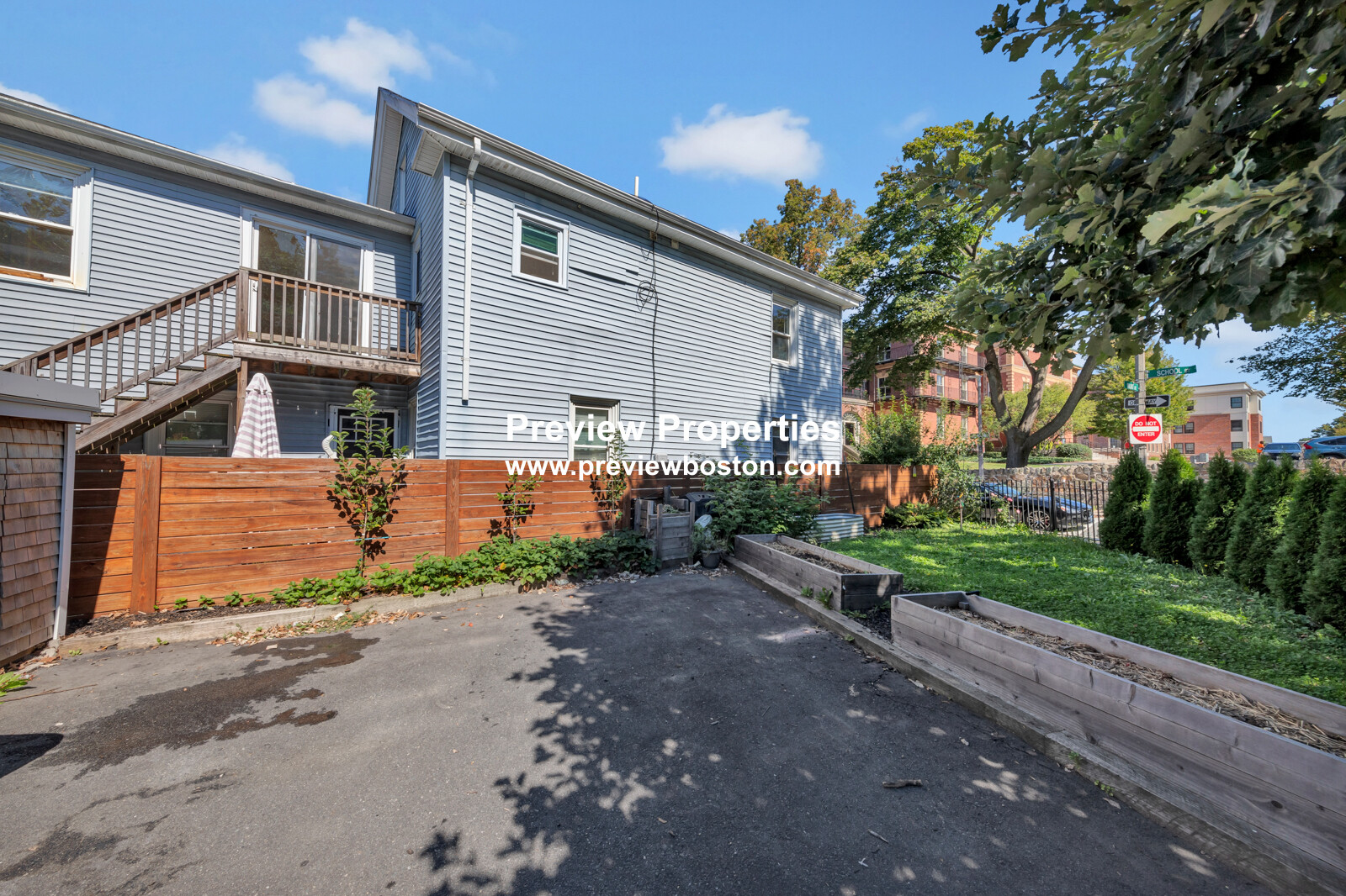 4 School St, Roxbury